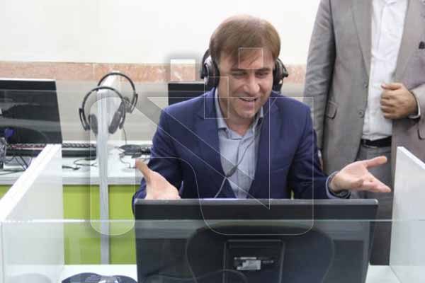 لابراتوار زبان آموزشی