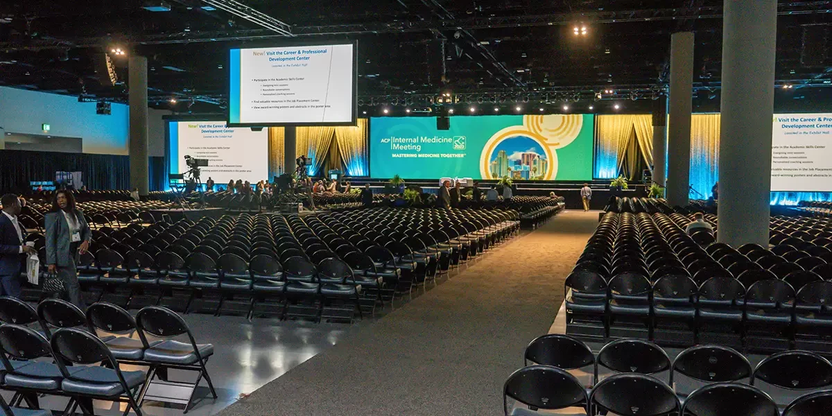 سالنهای همایش، کنفرانس و نمایشگاهها