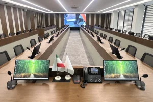 ارتقاء جامع سالن کنفرانس بزرگ یک هلدینگ انرژی