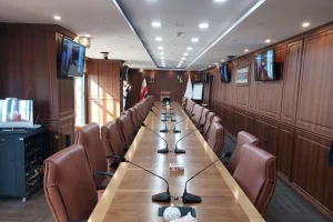 ارتقاء سیستم صوتی و تصویری سالن جلسات یکی از بانک‌های دولتی